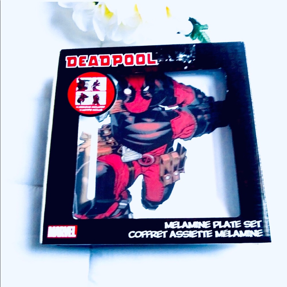 MARVEL MELAMINE PLATE SET 4